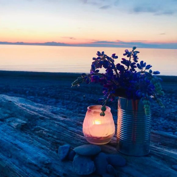 Welcome to my page thrifting_ak! - Picture 2 of 2